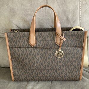 Michael Kors GIGI LARGE LOGO TOTE Brown MK 38T5G3GT3B New